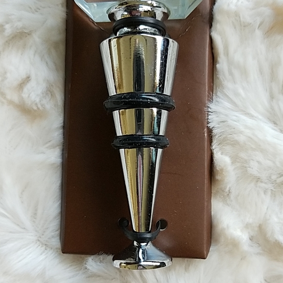 The letter G Wine Stopper NEW - Picture 3 of 3